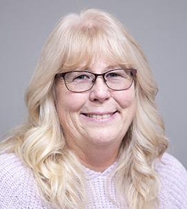 A headshot of Colleen Barlett